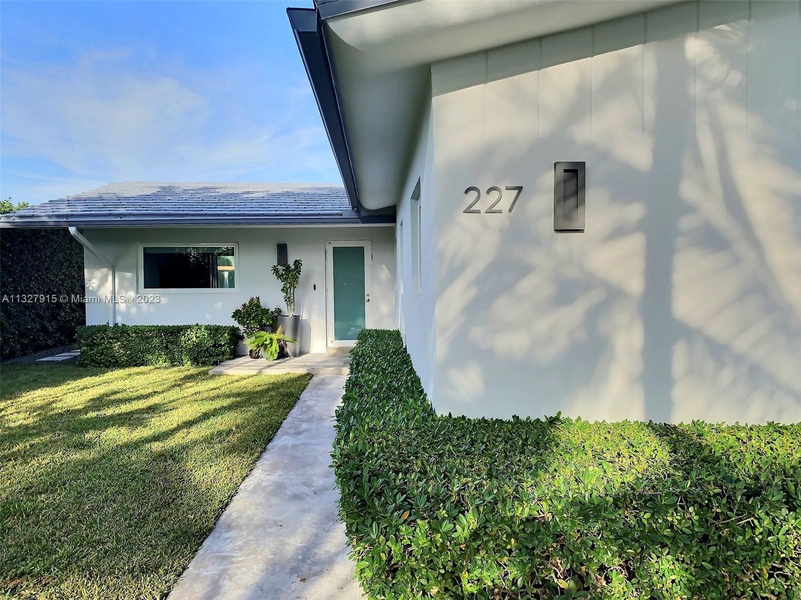 NORMANDY GOLF COURSE - Residential