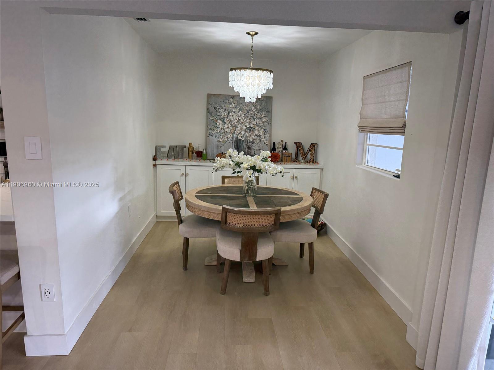 OAK PARK SEC 7 - Residential Lease