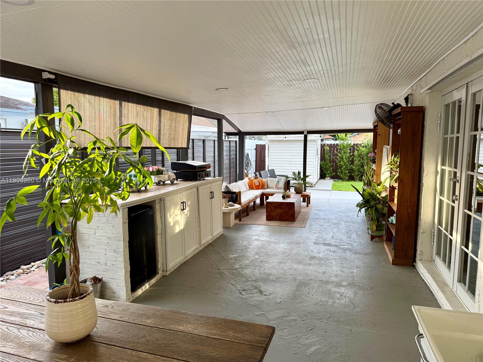 OAK PARK SEC 7 - Residential Lease