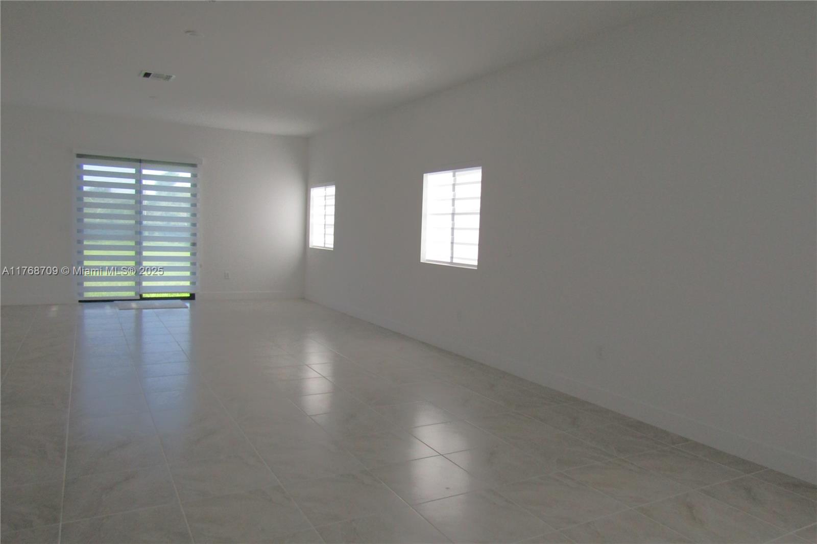 11998 SW 232nd St -