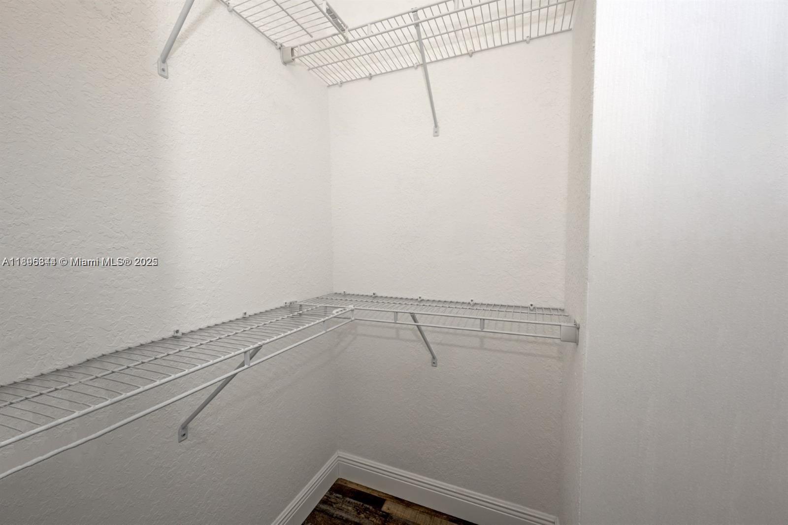COURTYARDS ONE CONDO - Residential Lease