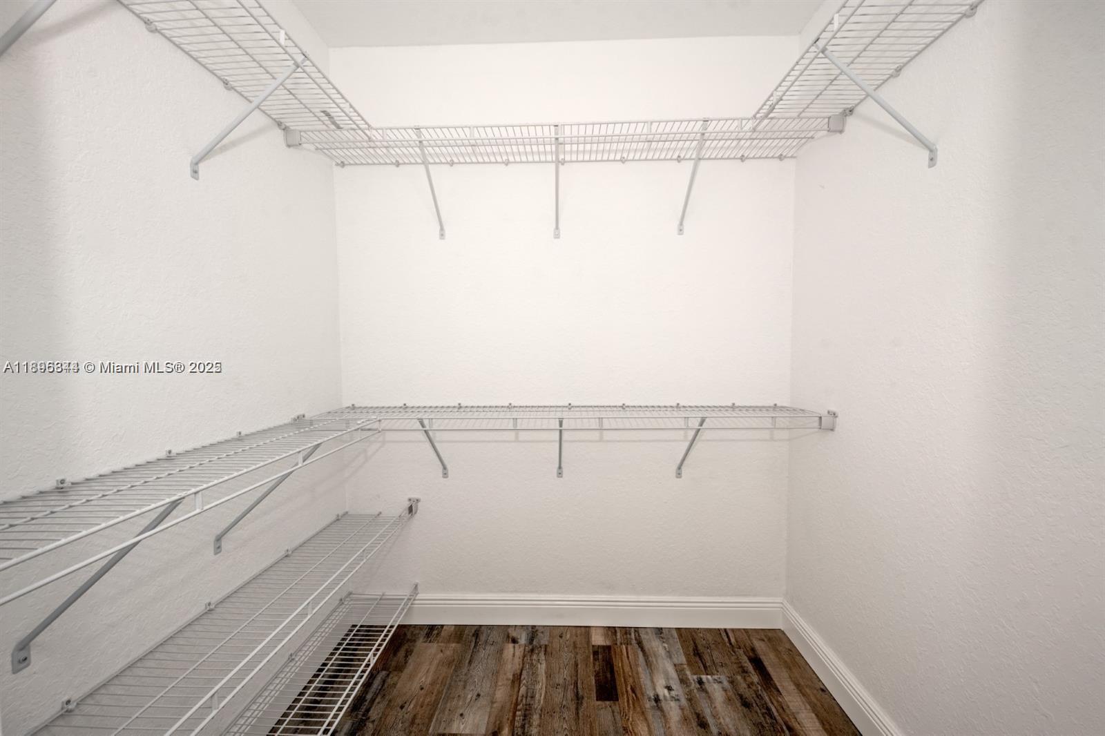 COURTYARDS ONE CONDO - Residential Lease