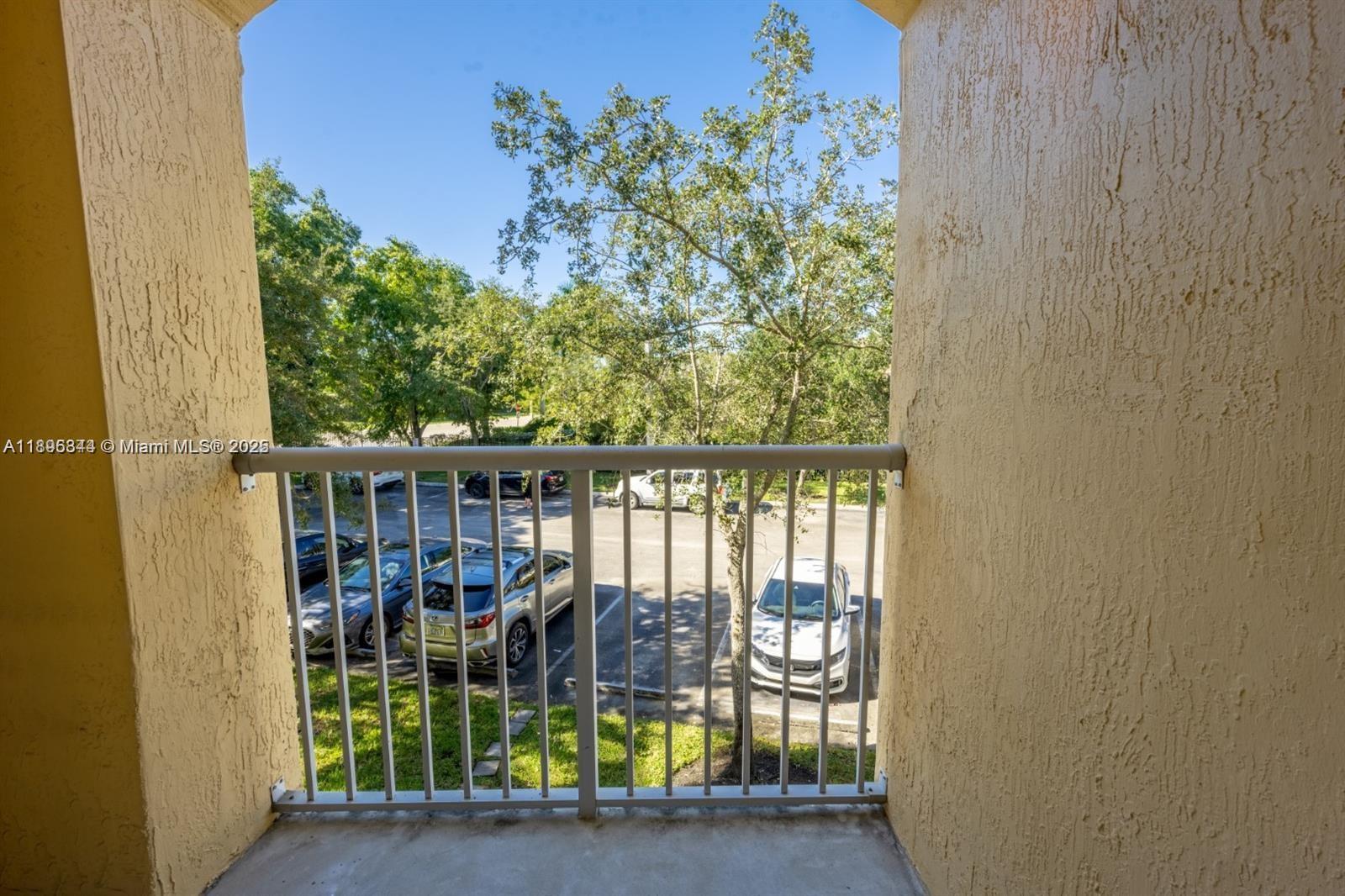 COURTYARDS ONE CONDO - Residential Lease