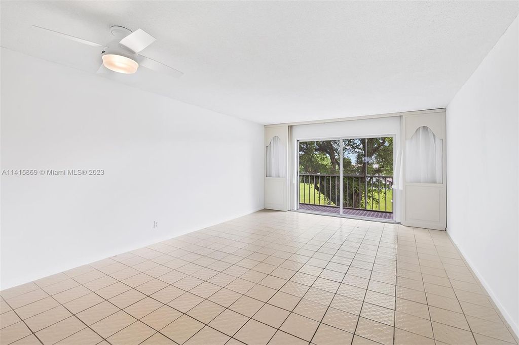 Photo of 5100 Washington St #307, Hollywood, FL 33021 (MLS # A11415869)