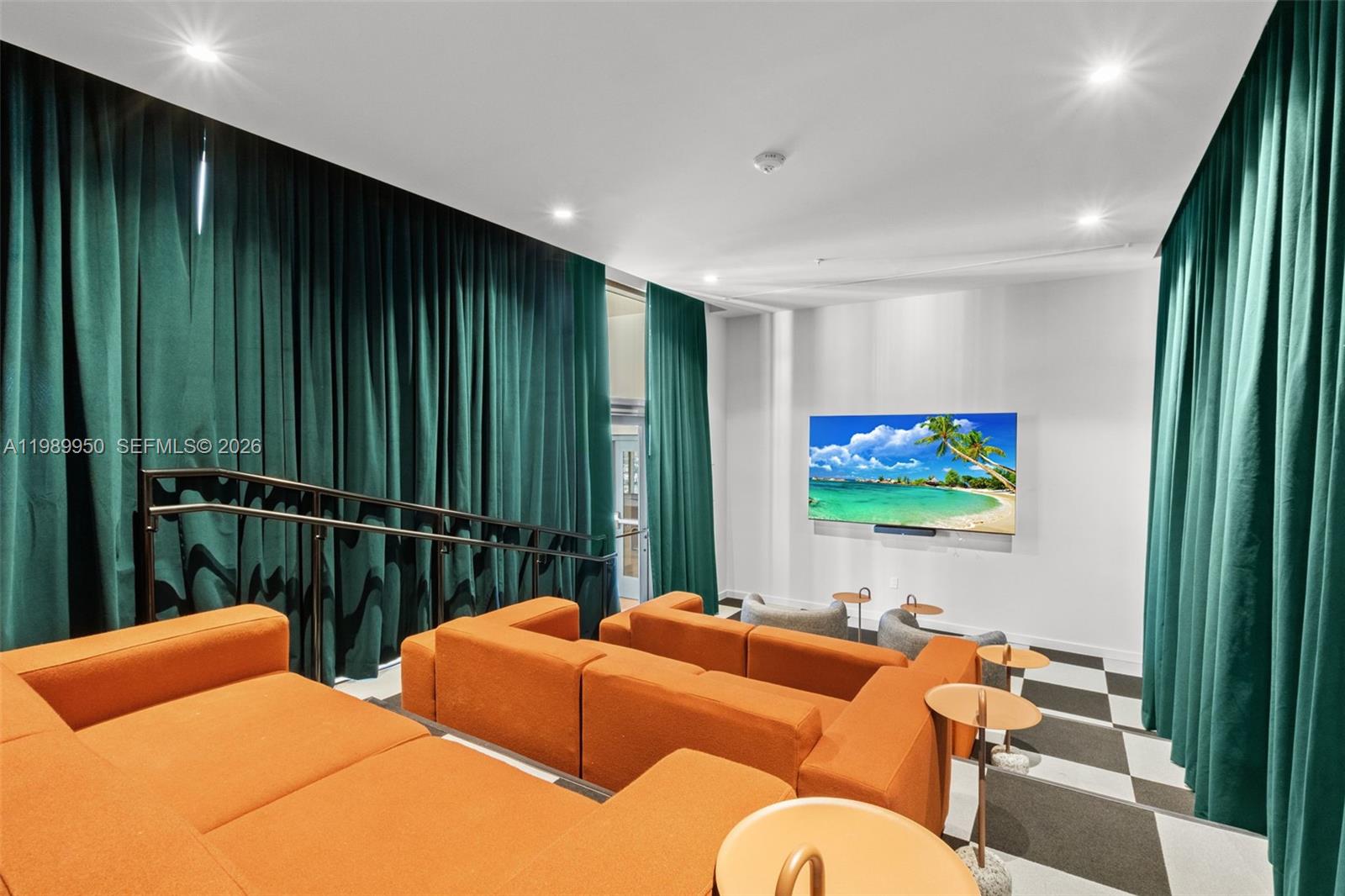 MIAMI NORTH - Residential