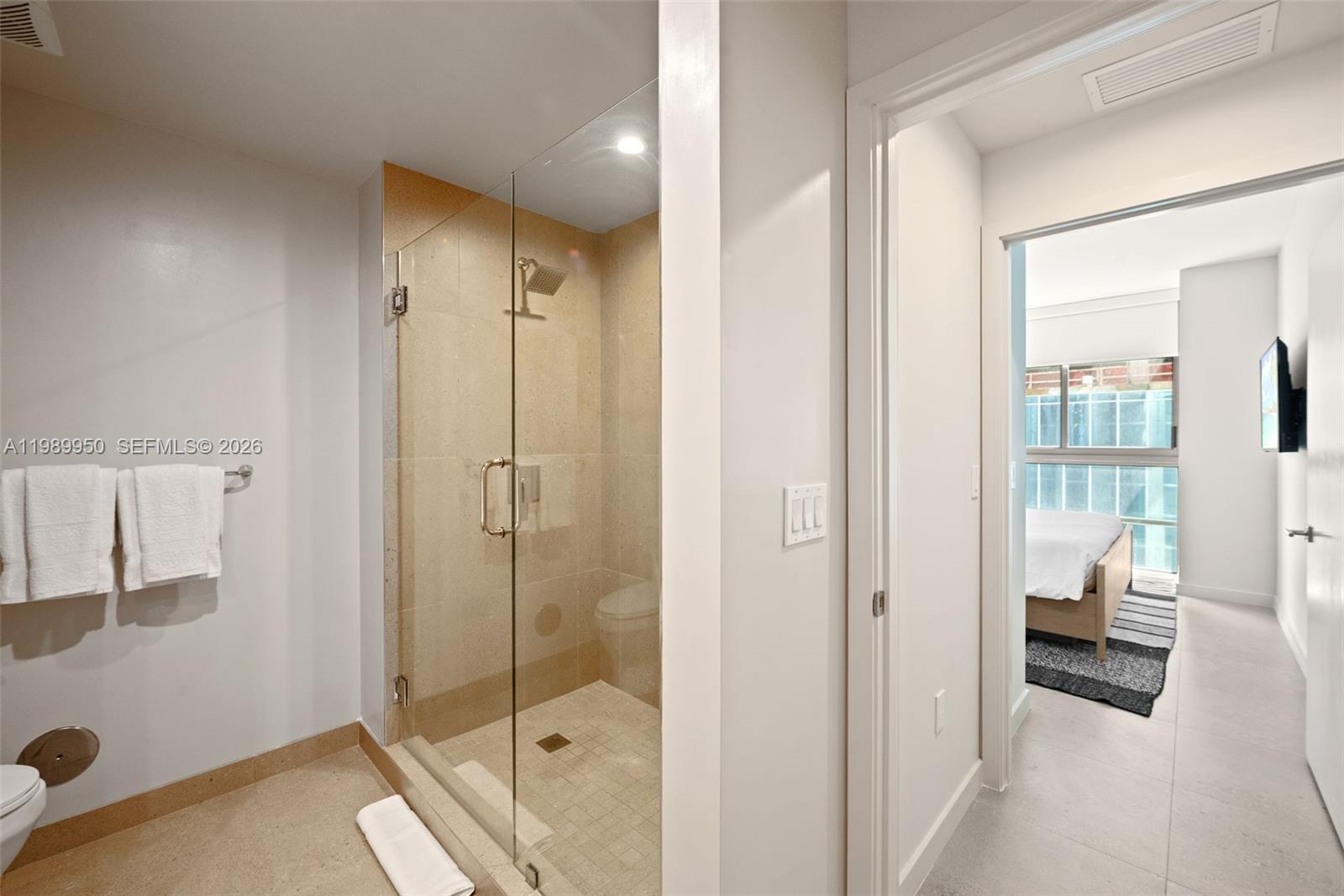 MIAMI NORTH - Residential