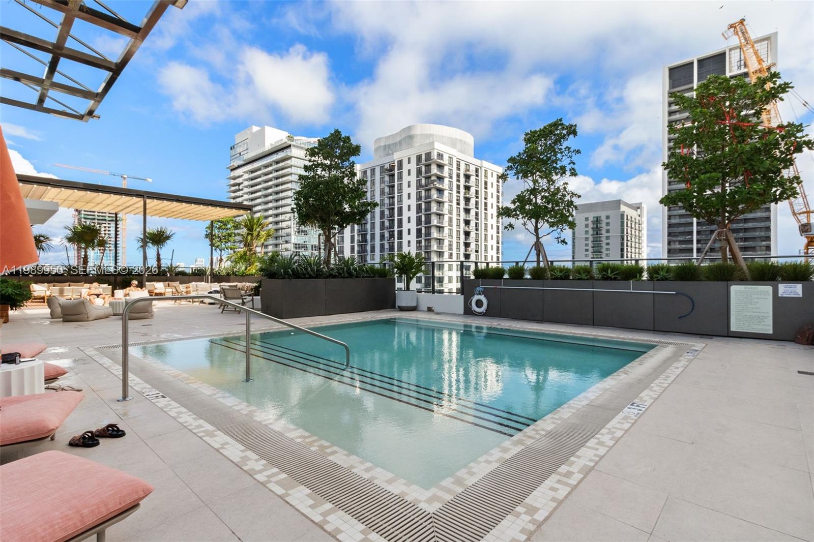 MIAMI NORTH - Residential