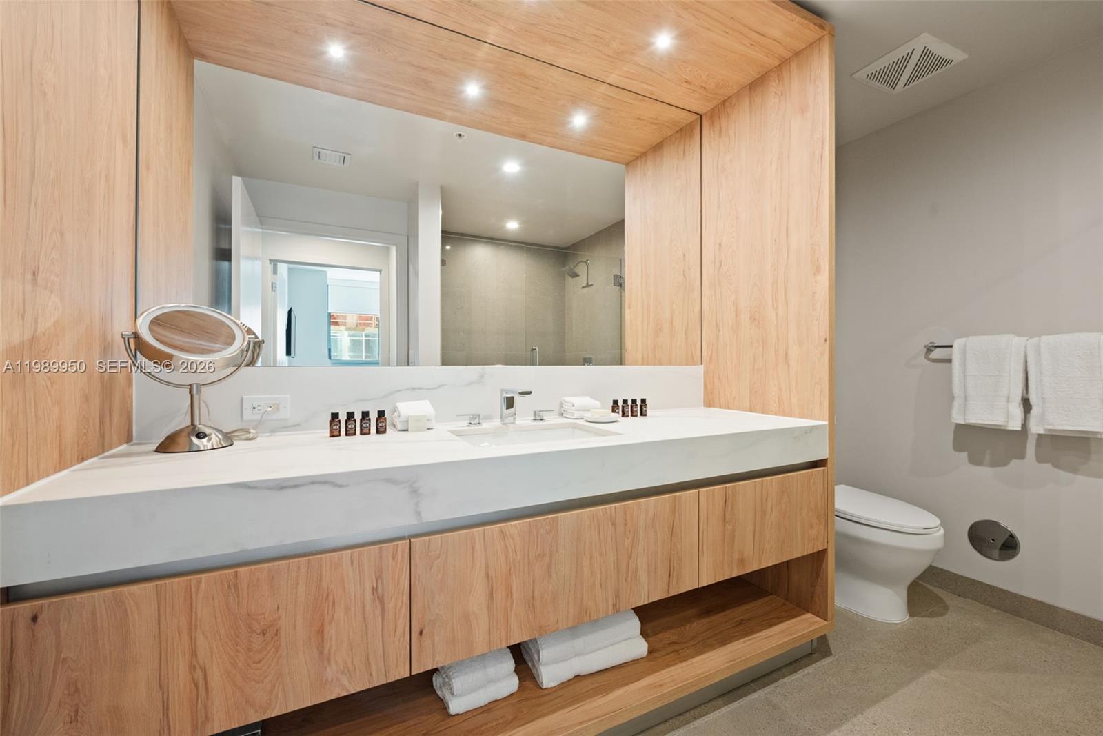 MIAMI NORTH - Residential