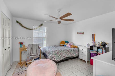 Tiny photo for 527 SE 27th Dr, Homestead, FL 33033 (MLS # A12078555)