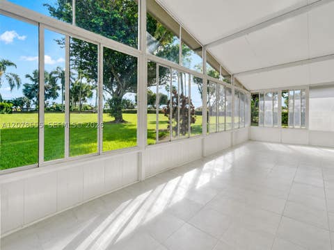 Photo of 527 SE 27th Dr, Homestead, FL 33033 (MLS # A12078555)