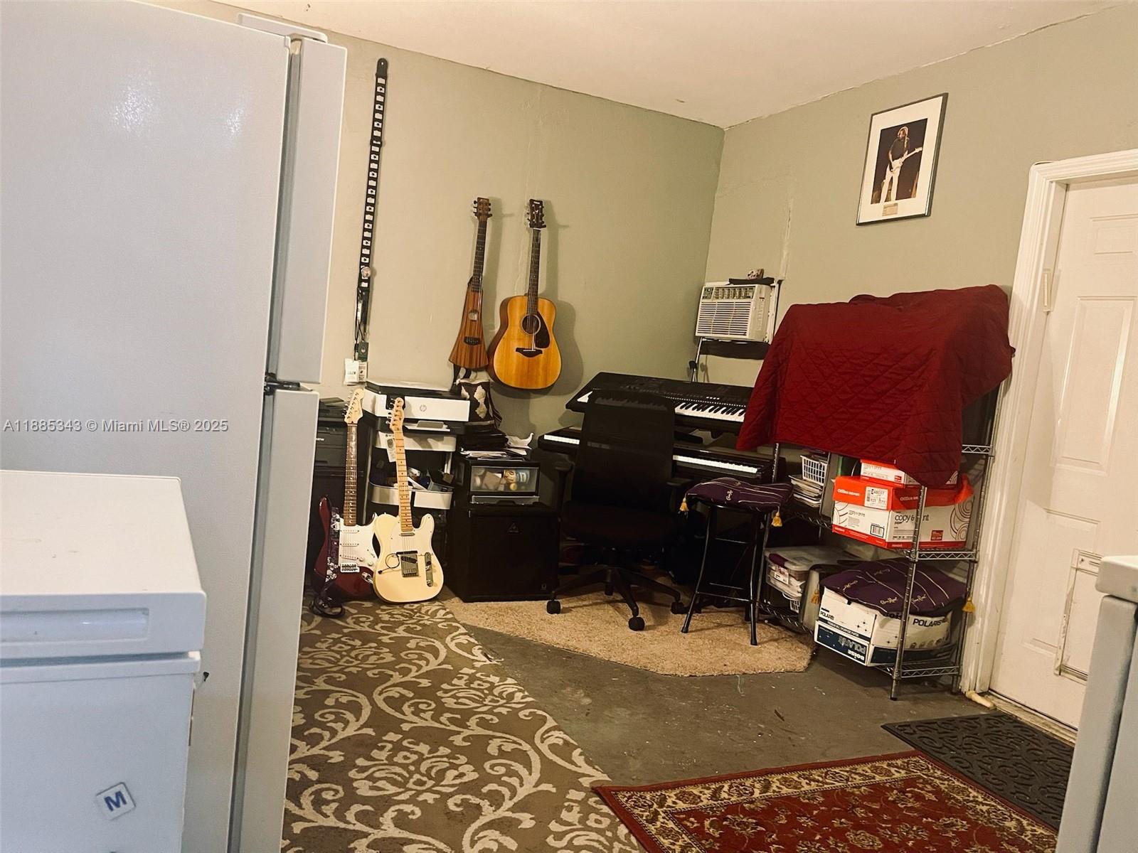 PALM-AIRE VILLAGE 2ND SEC - Residential