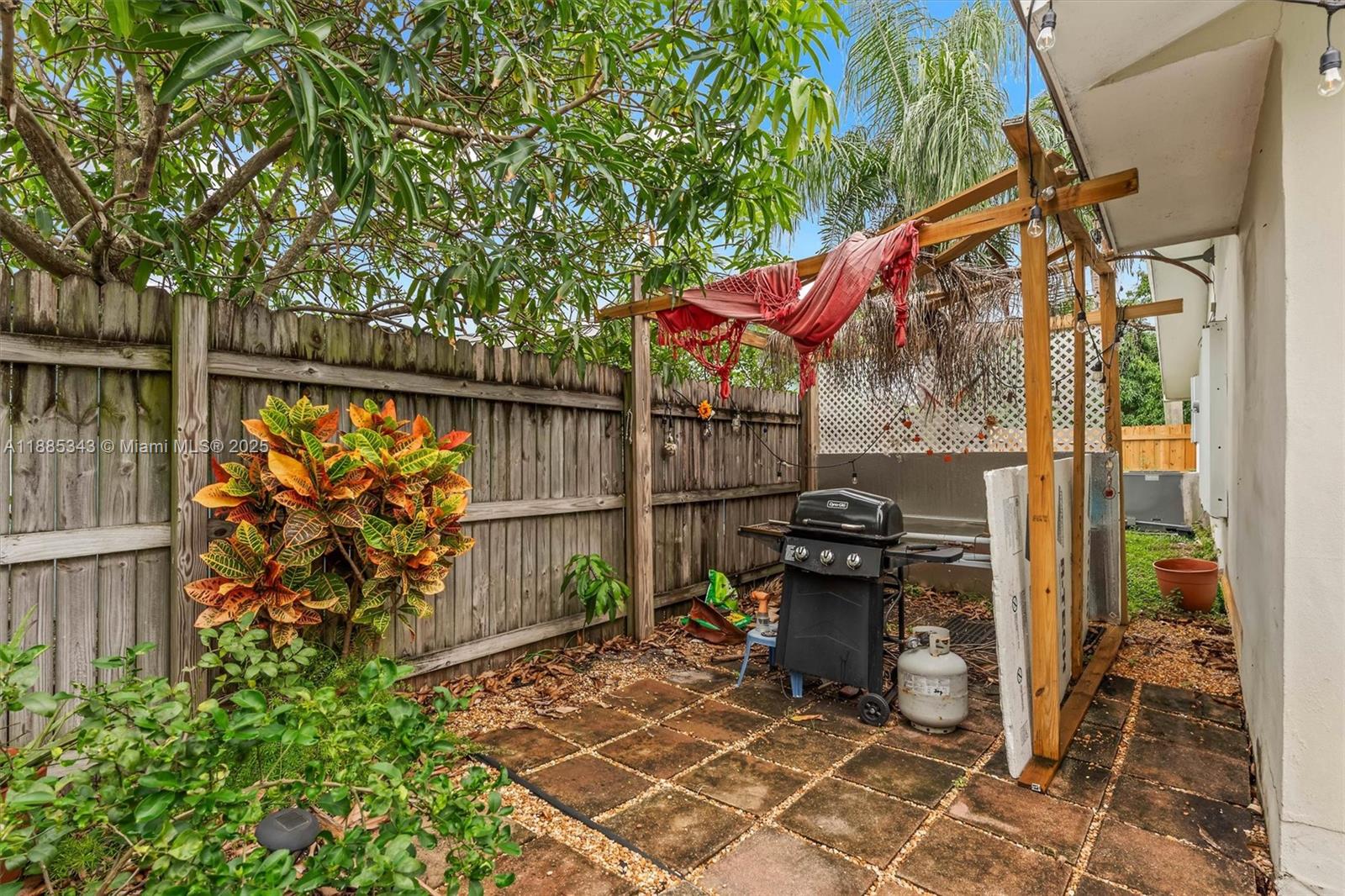 PALM-AIRE VILLAGE 2ND SEC - Residential