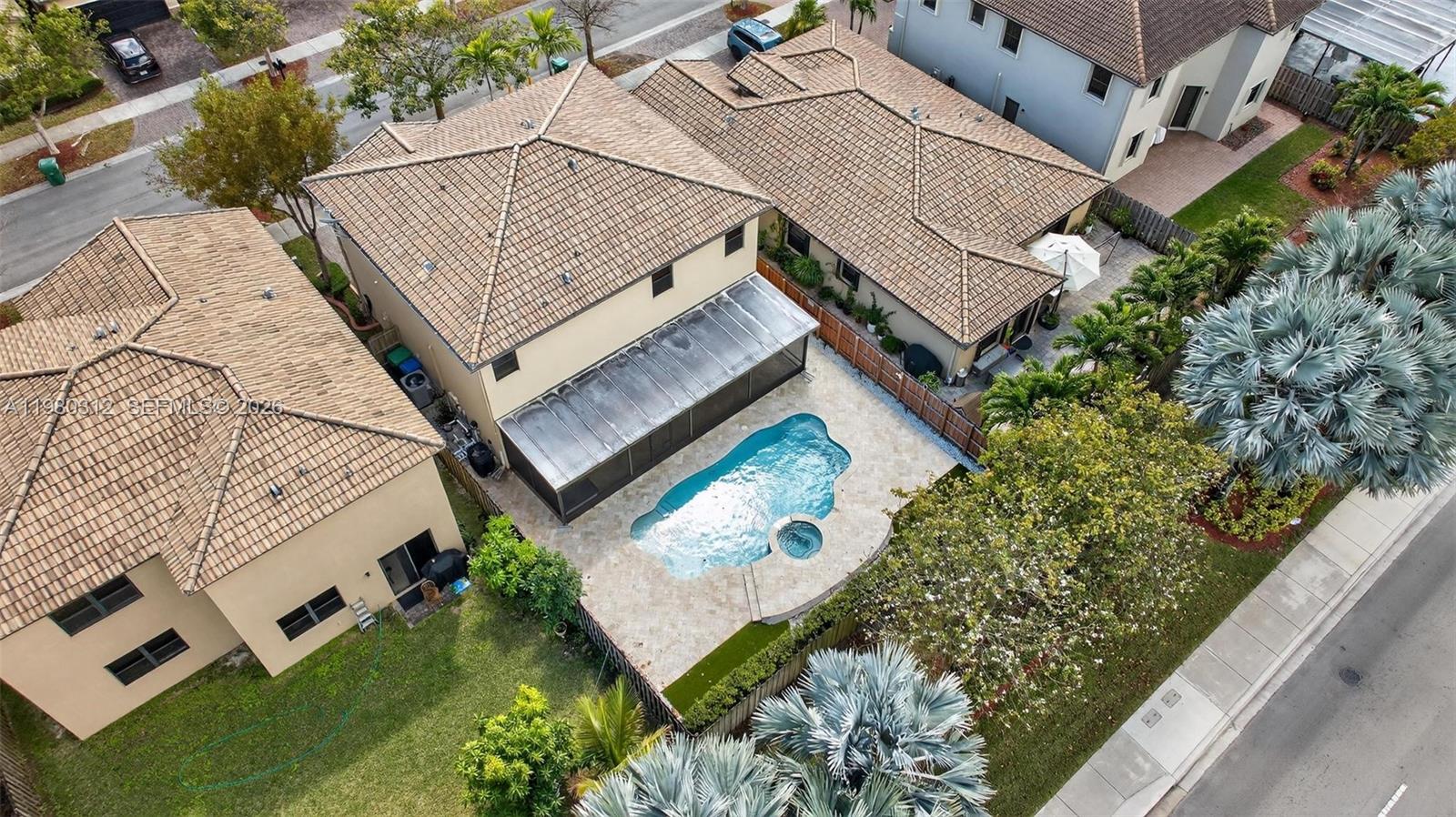 SILVER PALM EAST SEC TWO - Residential Lease