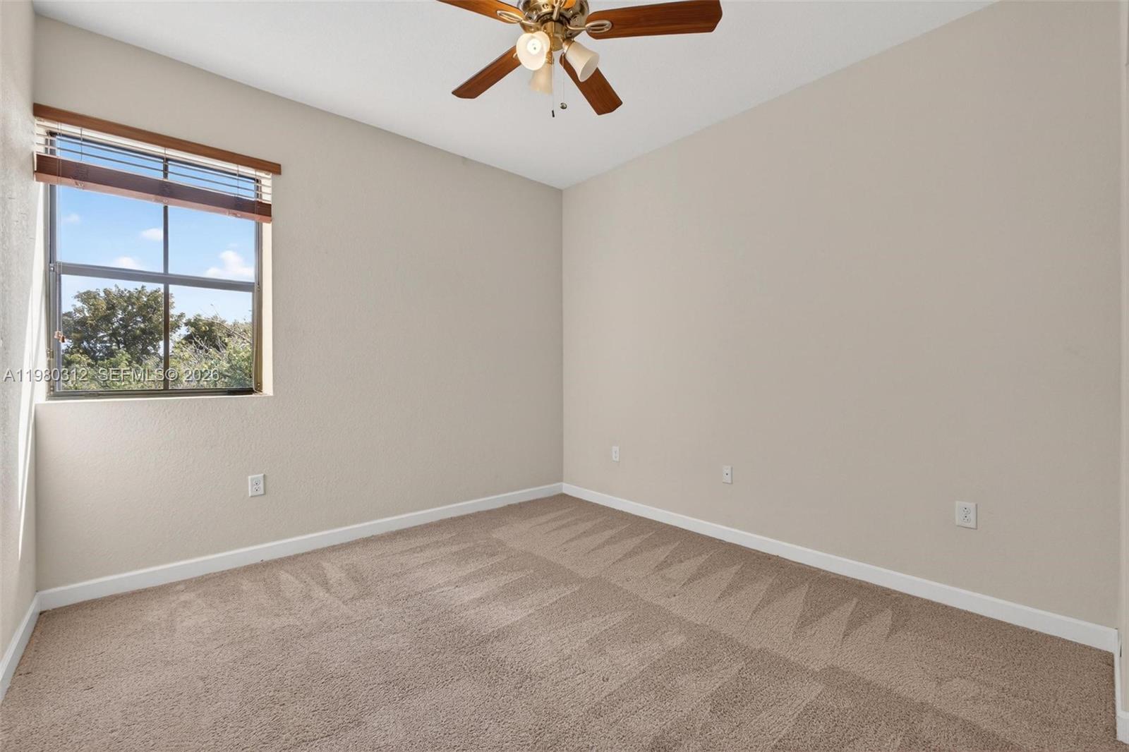 SILVER PALM EAST SEC TWO - Residential Lease