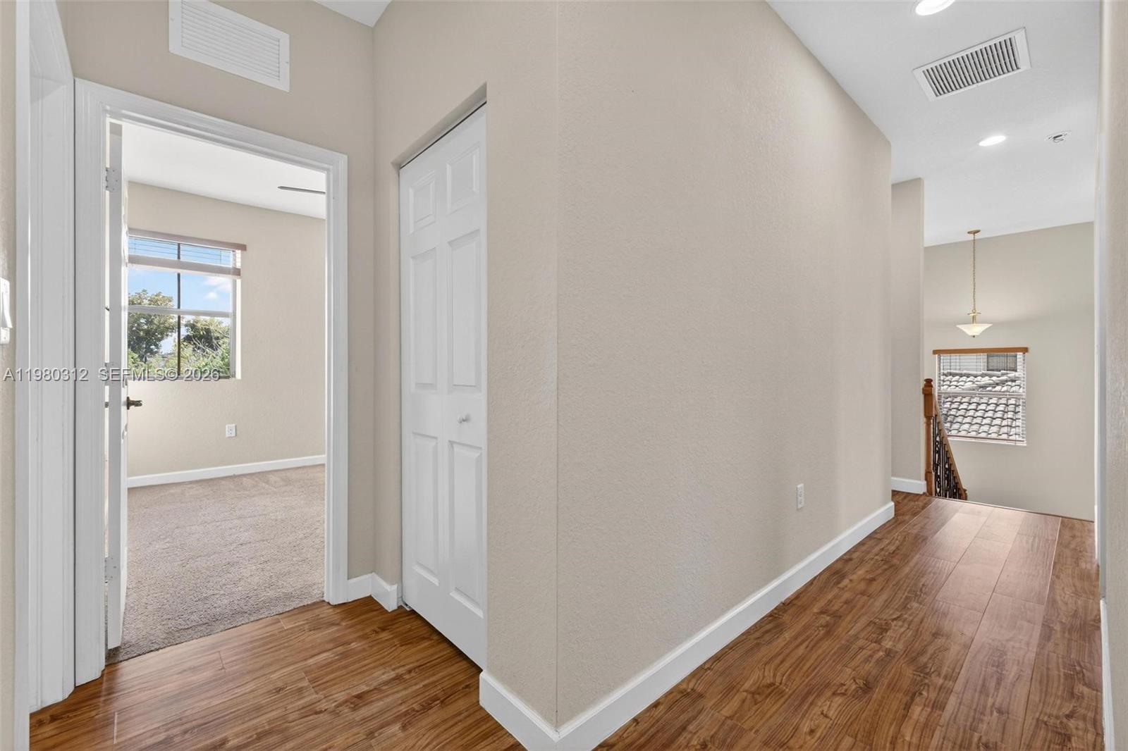 SILVER PALM EAST SEC TWO - Residential Lease