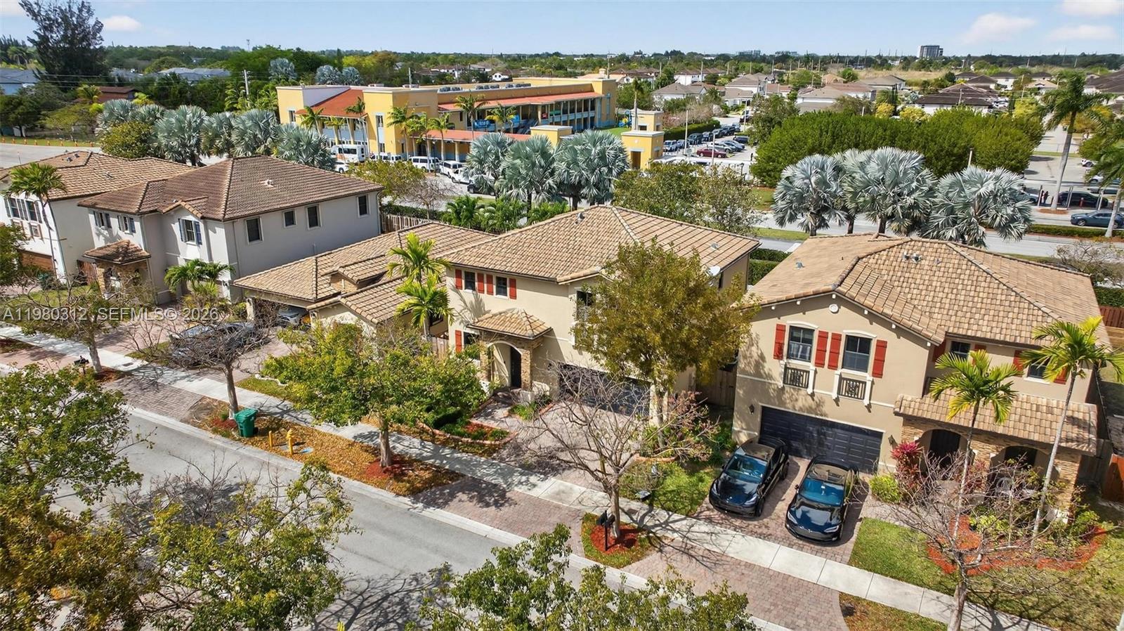 SILVER PALM EAST SEC TWO - Residential Lease