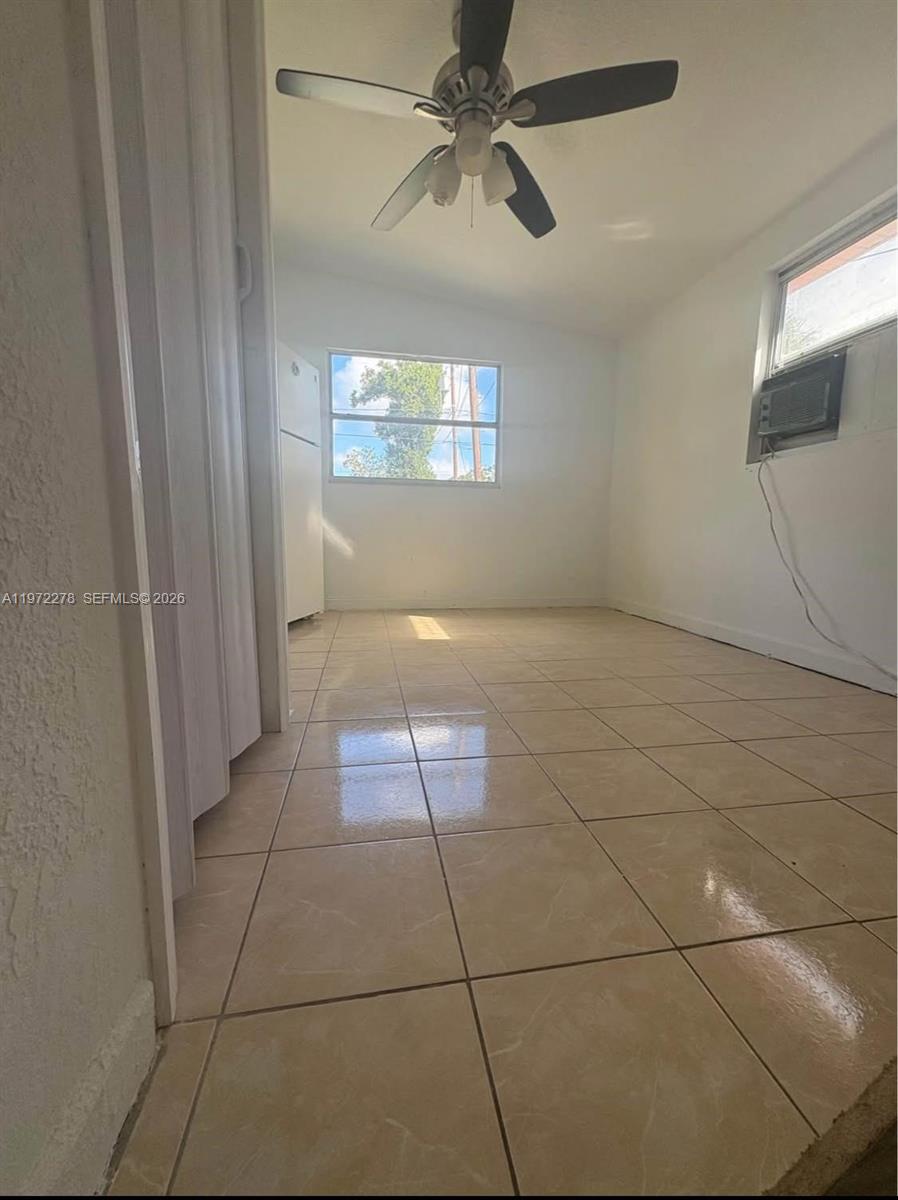 HAMNER'S MARJORY B RENMAH - Residential