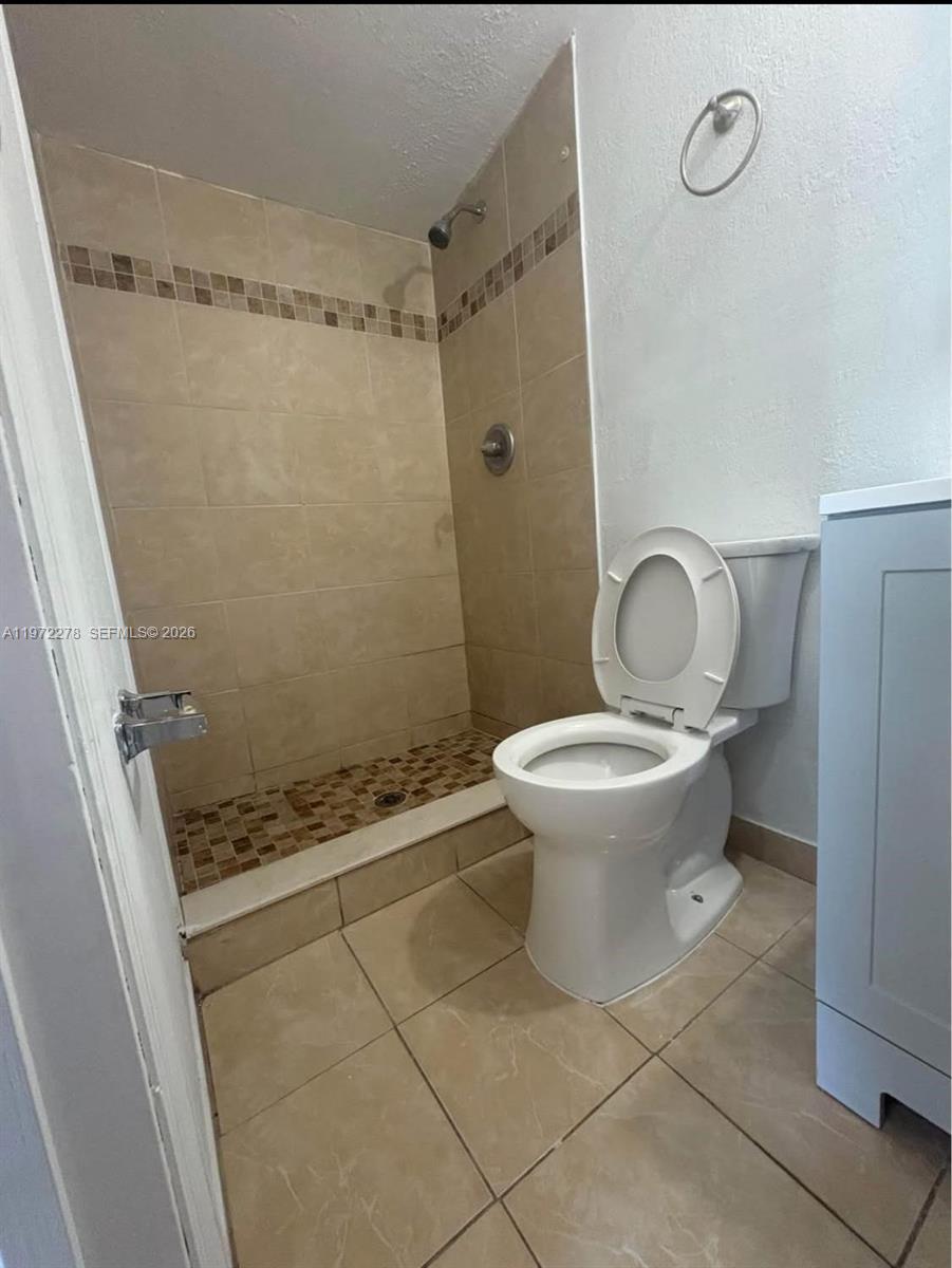 HAMNER'S MARJORY B RENMAH - Residential