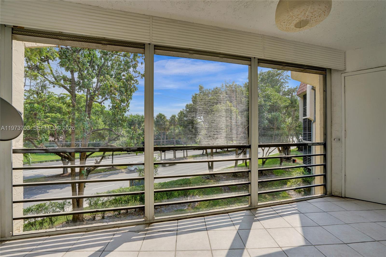 PLANTATION CLUB D CONDO - Residential