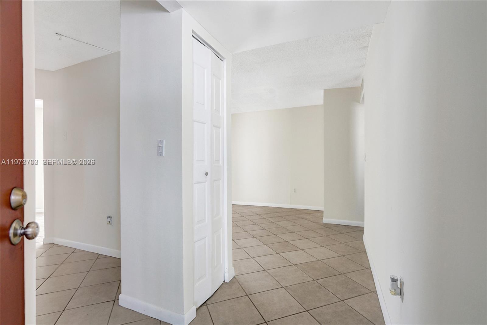 PLANTATION CLUB D CONDO - Residential