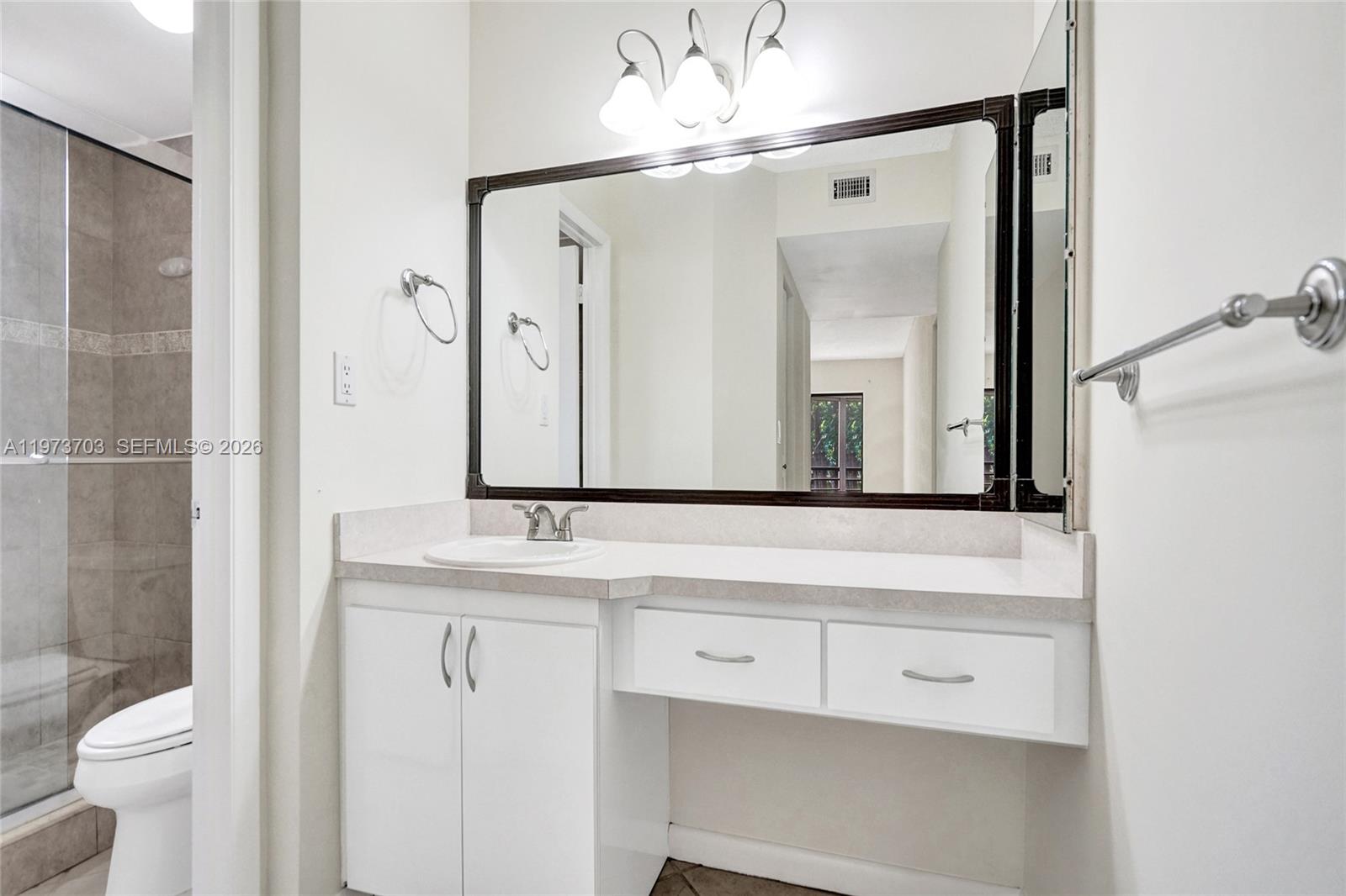 PLANTATION CLUB D CONDO - Residential