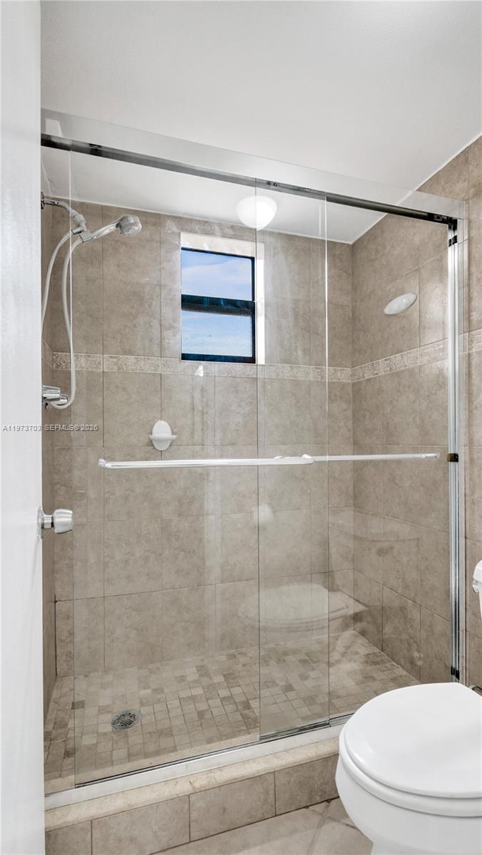 PLANTATION CLUB D CONDO - Residential