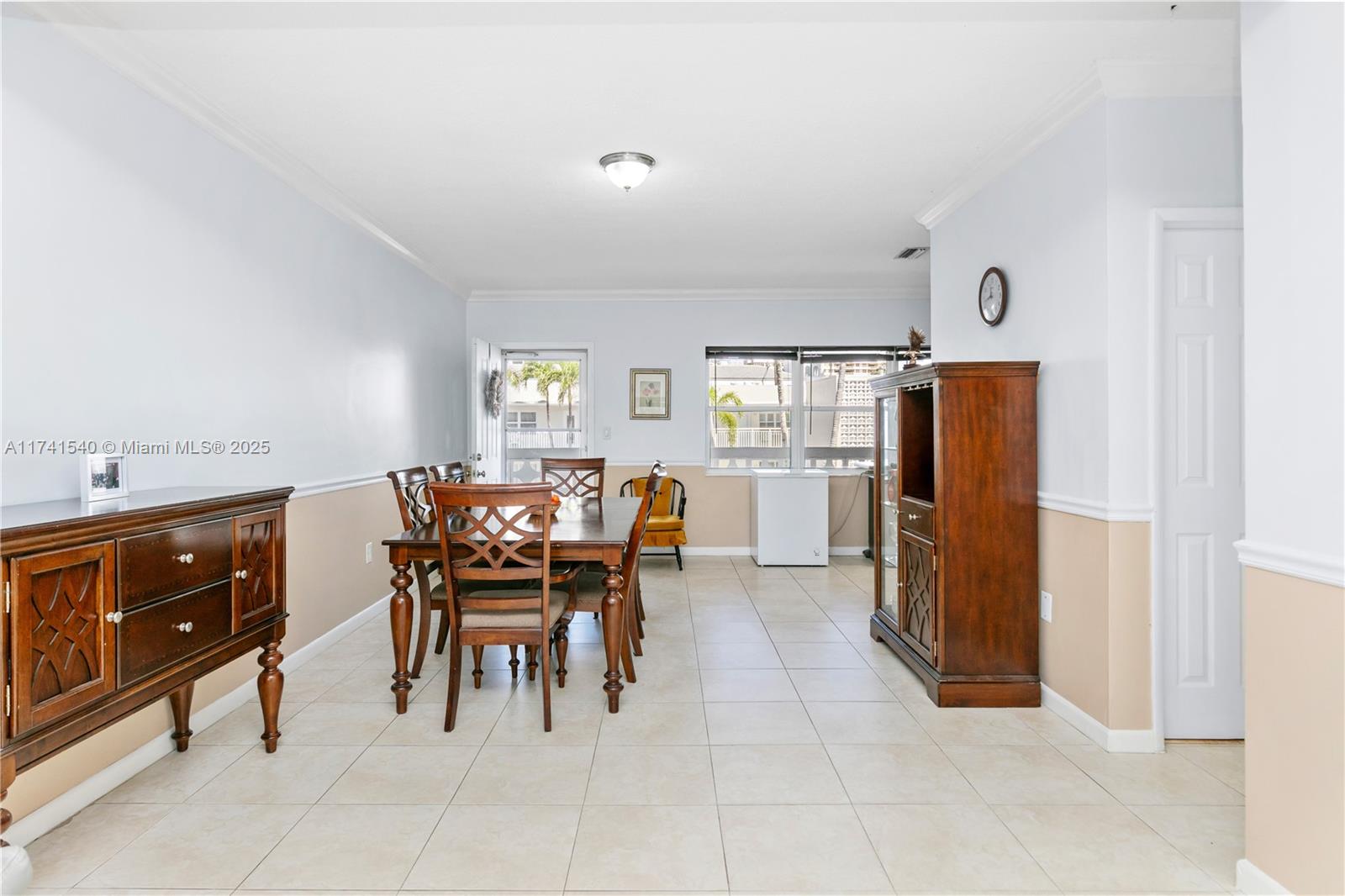 AMBASSADOR SOUTH CO-OP - Residential