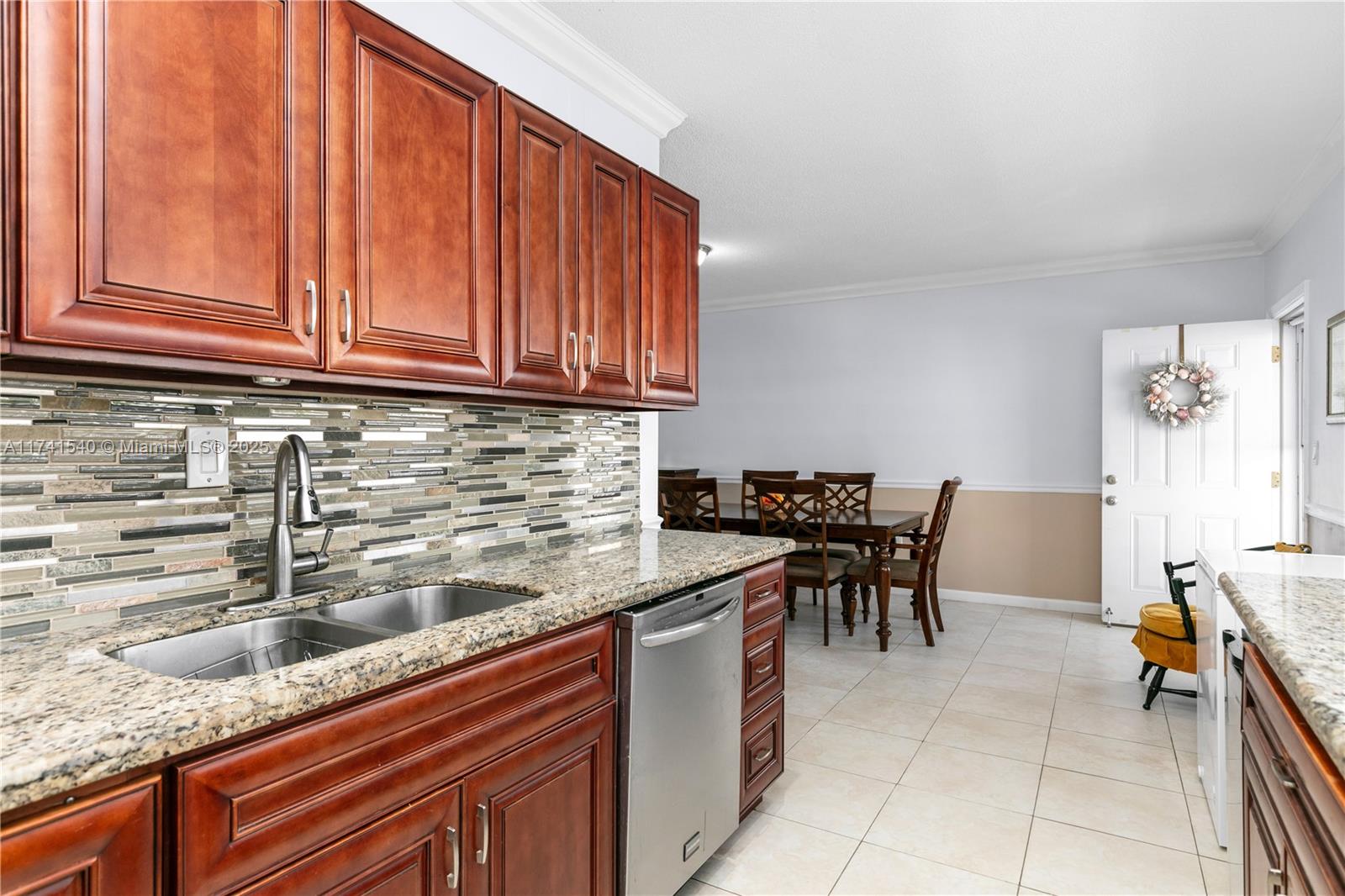 AMBASSADOR SOUTH CO-OP - Residential