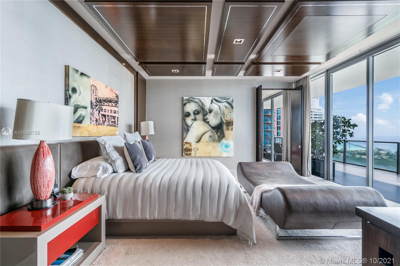 APOGEE CONDO - Residential