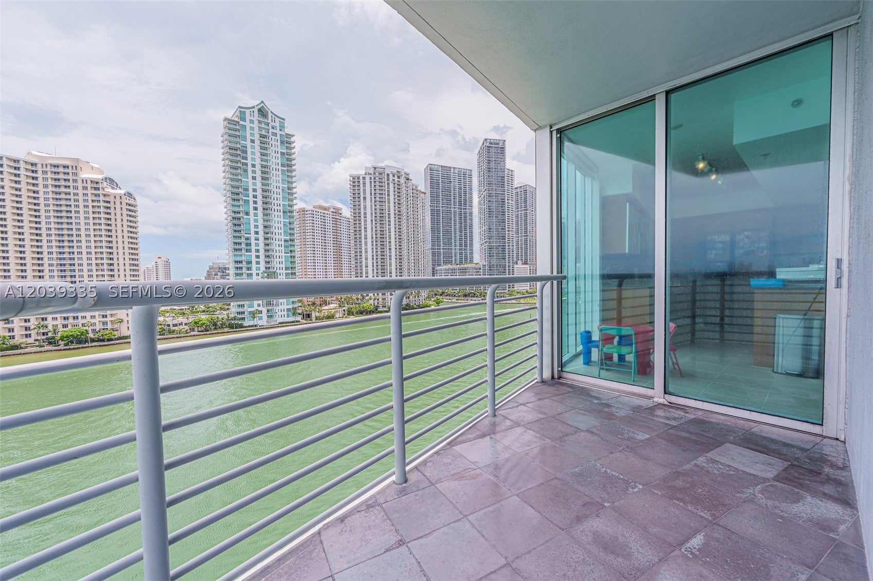 335 S Biscayne Blvd 1009