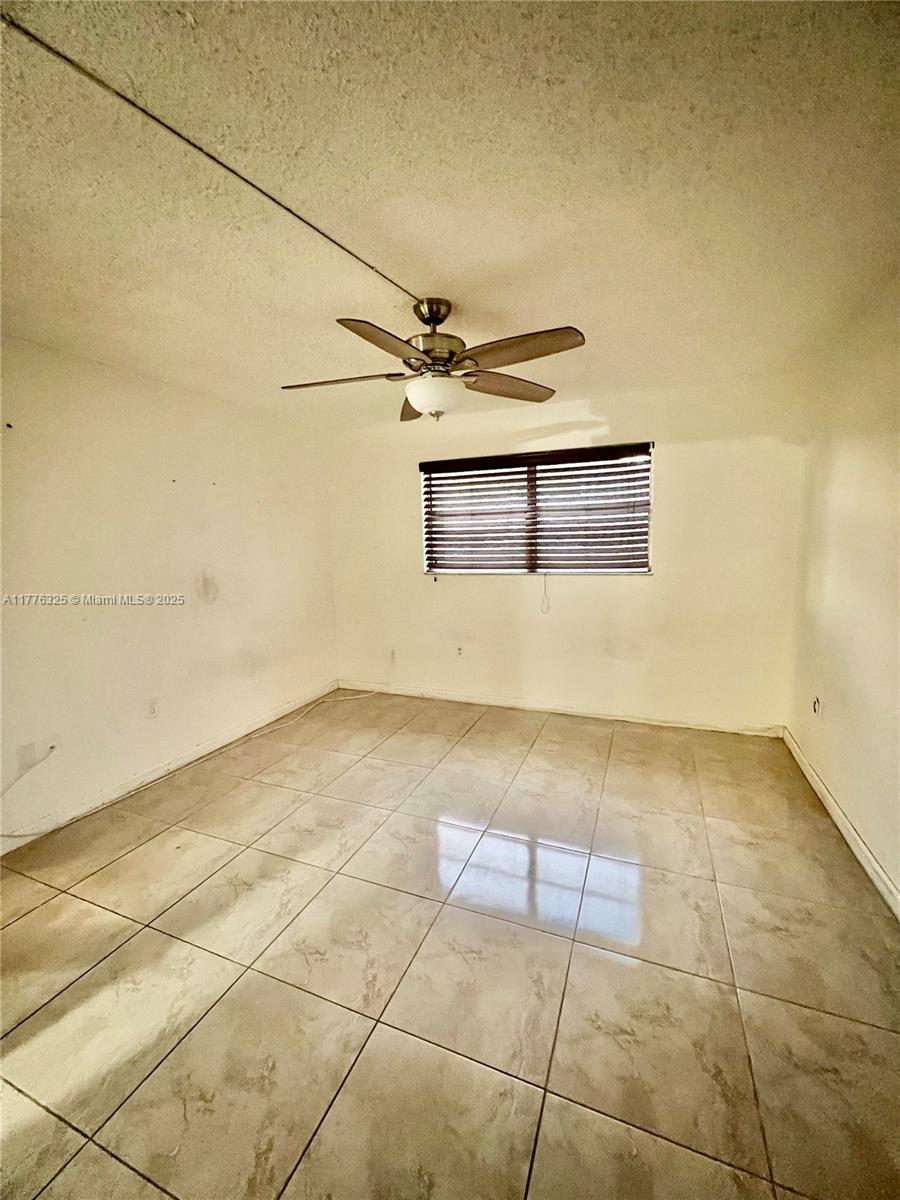 8460 Sunrise Lakes Blvd 112, Sunrise, Miami-Dade County, Florida - 2 Bedrooms  
2 Bathrooms - 