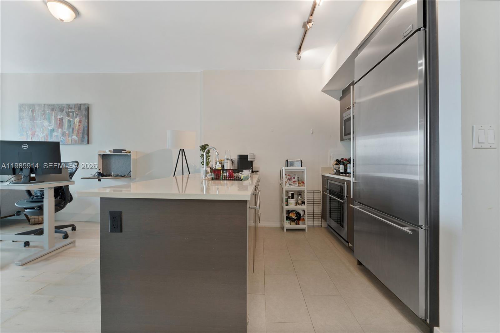 500 Brickell Ave 2000