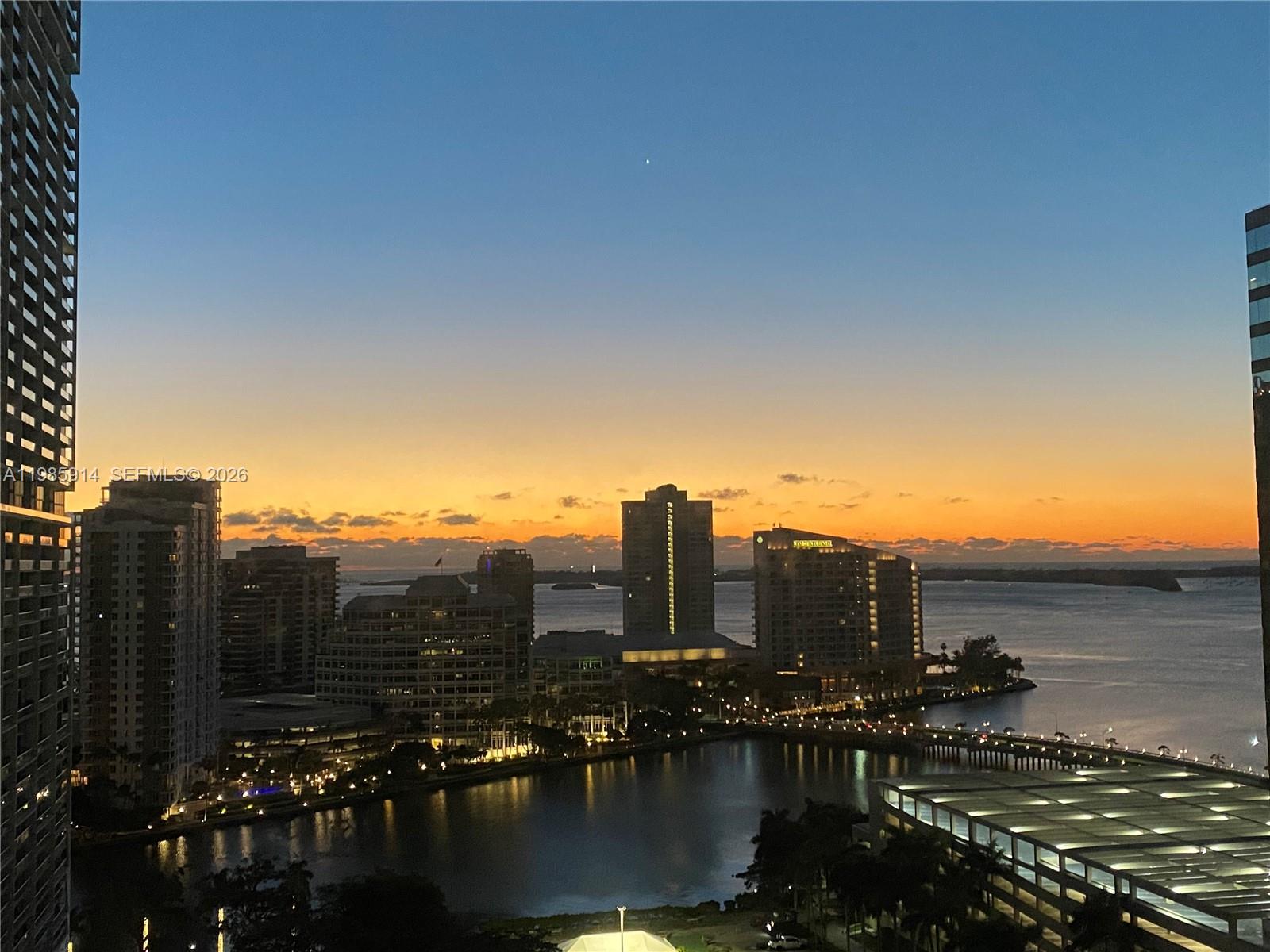 500 BRICKELL EAST CONDO - Residential Lease
