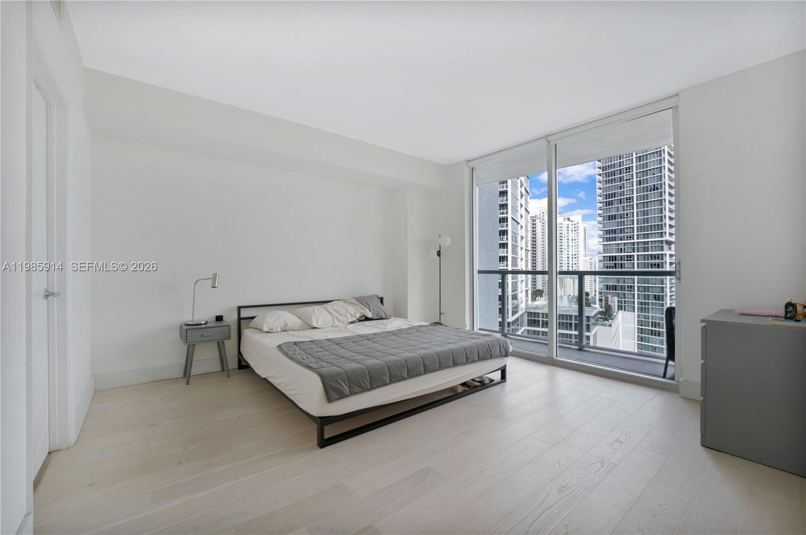 500 BRICKELL EAST CONDO - Residential Lease