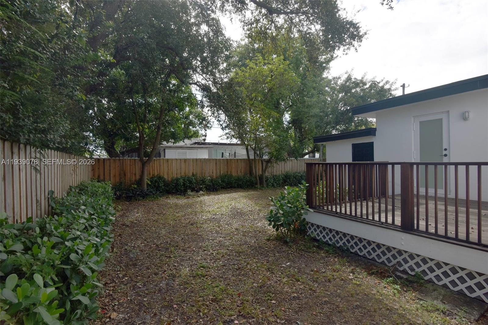 SEVENTH AVE PARK - Residential