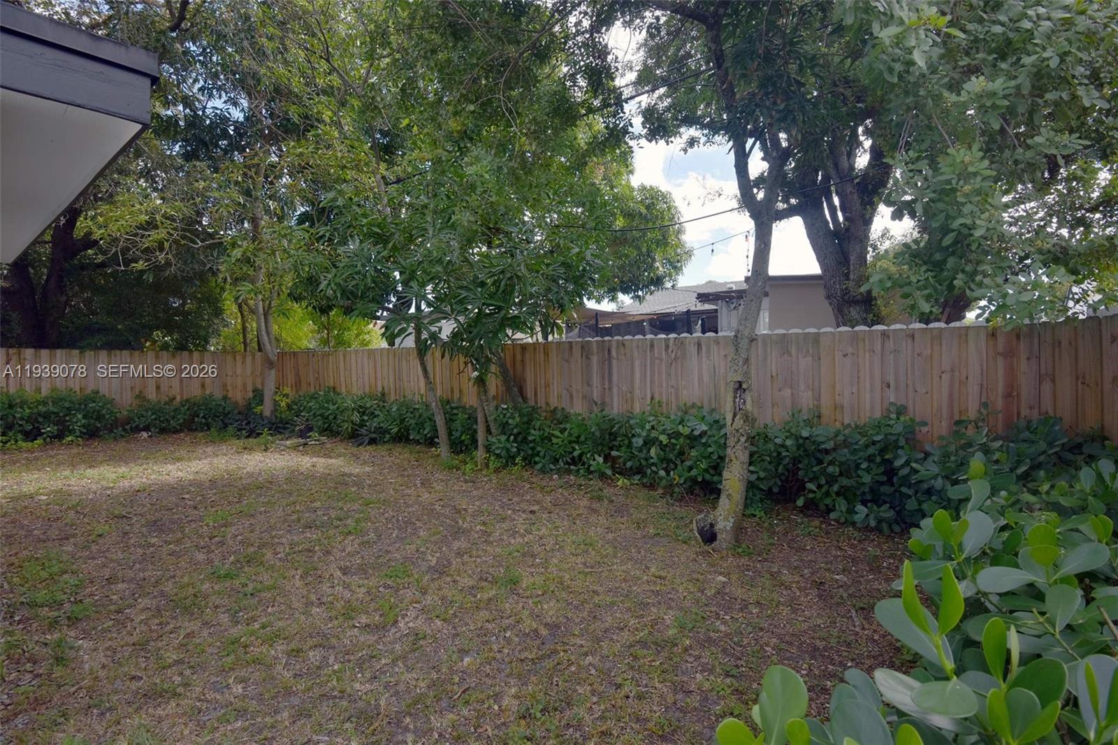 SEVENTH AVE PARK - Residential