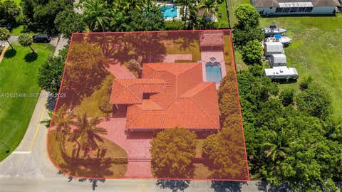 Tiny photo for 19382 SW 293rd St, Homestead, FL 33030 (MLS # A12031498)