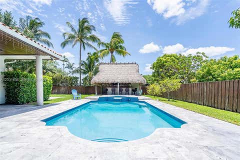 Tiny photo for 19382 SW 293rd St, Homestead, FL 33030 (MLS # A12031498)