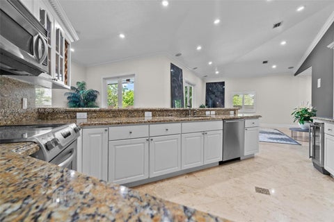 Tiny photo for 19382 SW 293rd St, Homestead, FL 33030 (MLS # A12031498)