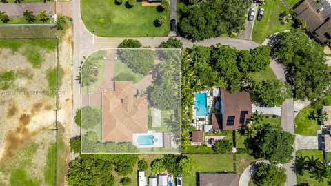 Tiny photo for 19382 SW 293rd St, Homestead, FL 33030 (MLS # A12031498)