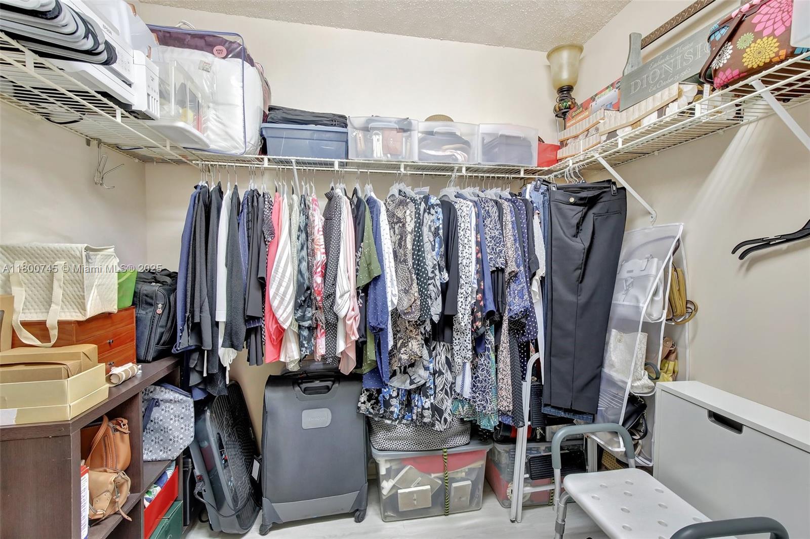 IVANHOE EAST AT CENTURY V - Residential