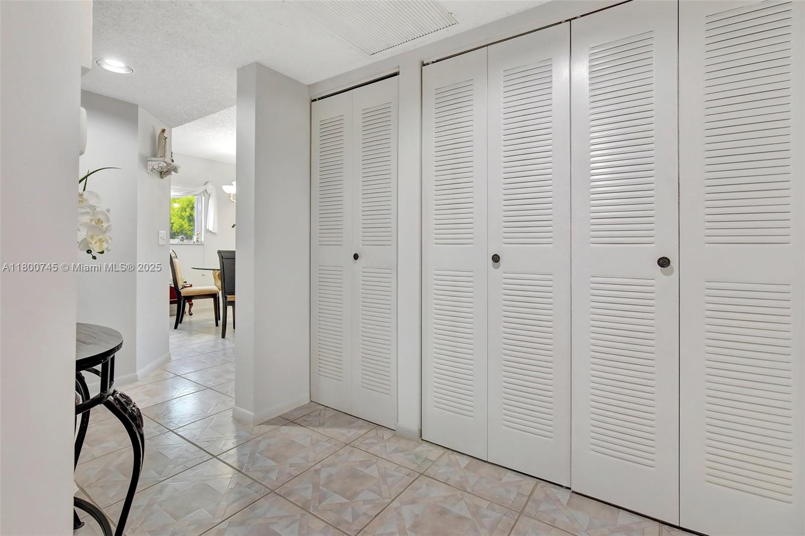 IVANHOE EAST AT CENTURY V - Residential