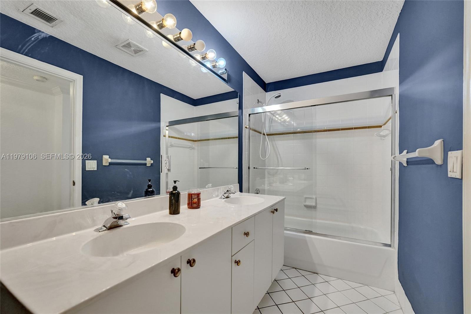 WINSTON PARK SECTION THRE - Residential