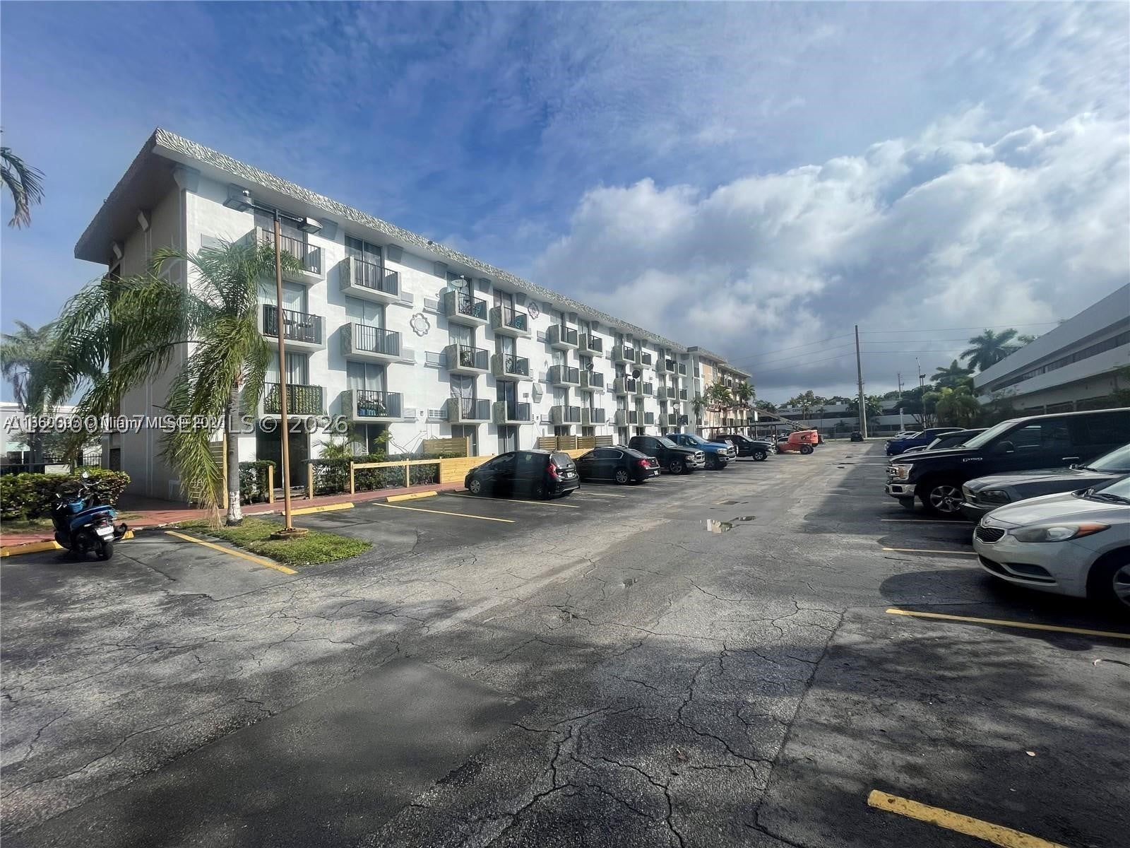 16450 NW 2nd Ave