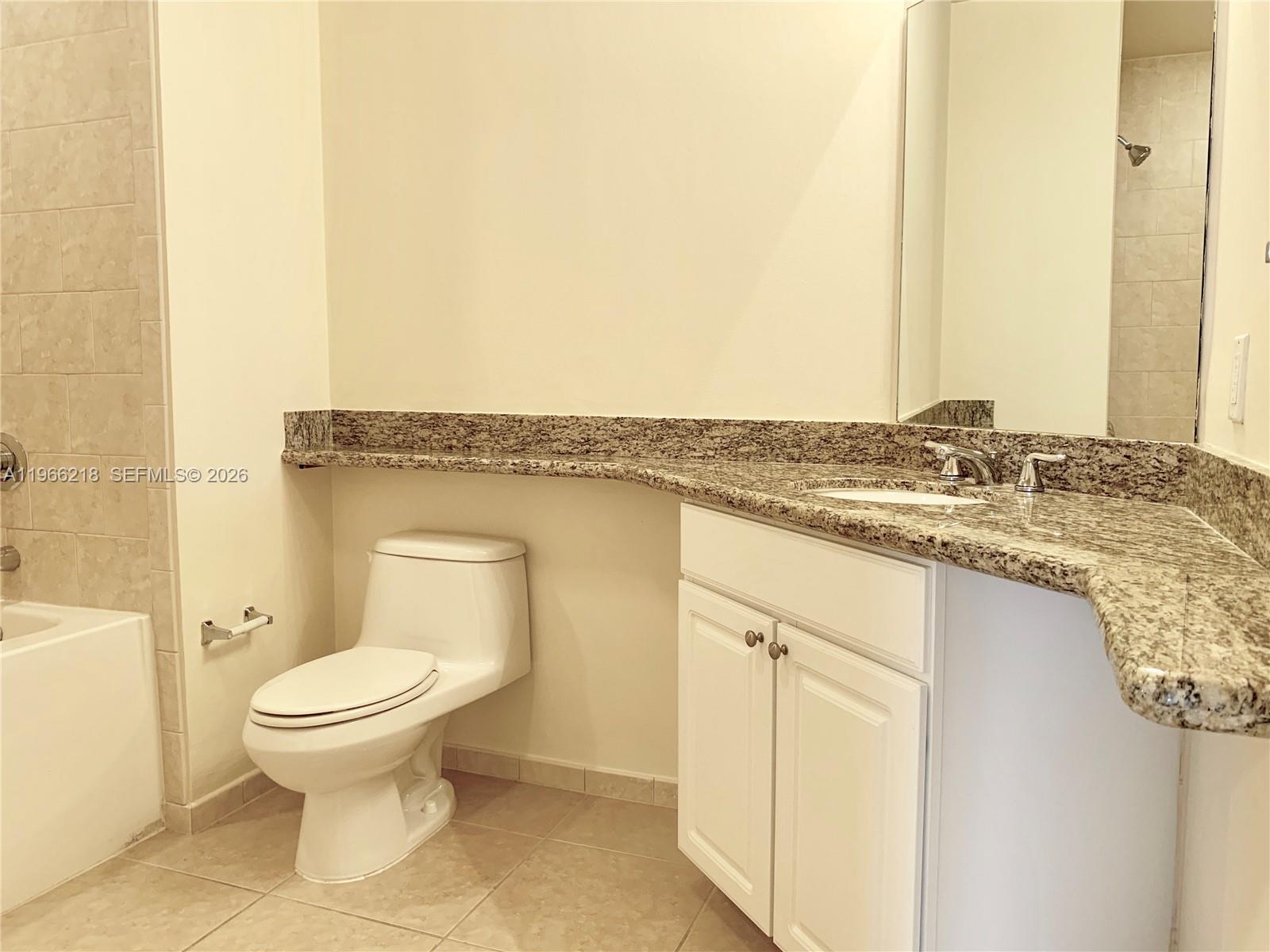 ALAQUA CONDO - Residential Lease