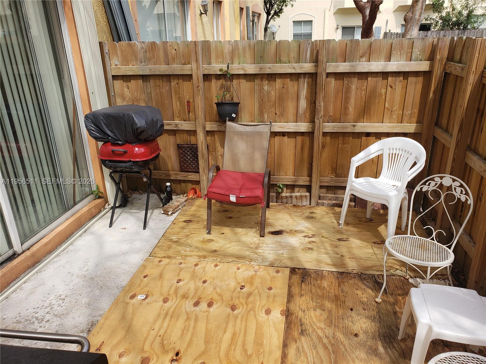 SHOMA TOWNHOMES AT KEYS CO - Residential