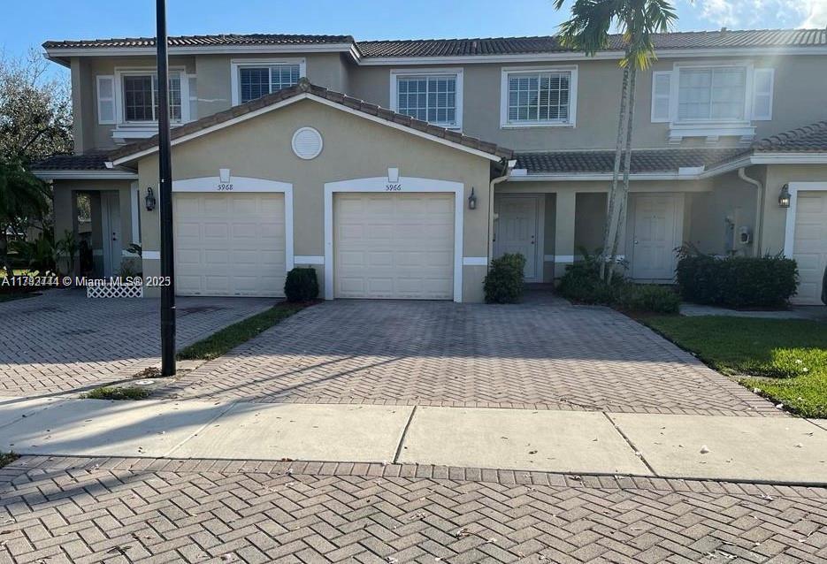 Rental Property at Address Not Disclosed, Tamarac, Broward County, Florida - Bedrooms: 3 
Bathrooms: 3  - $2,750 MO.