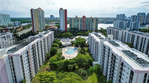 17021 N Bay Rd 809 Sunny Isles Beach FL 33160