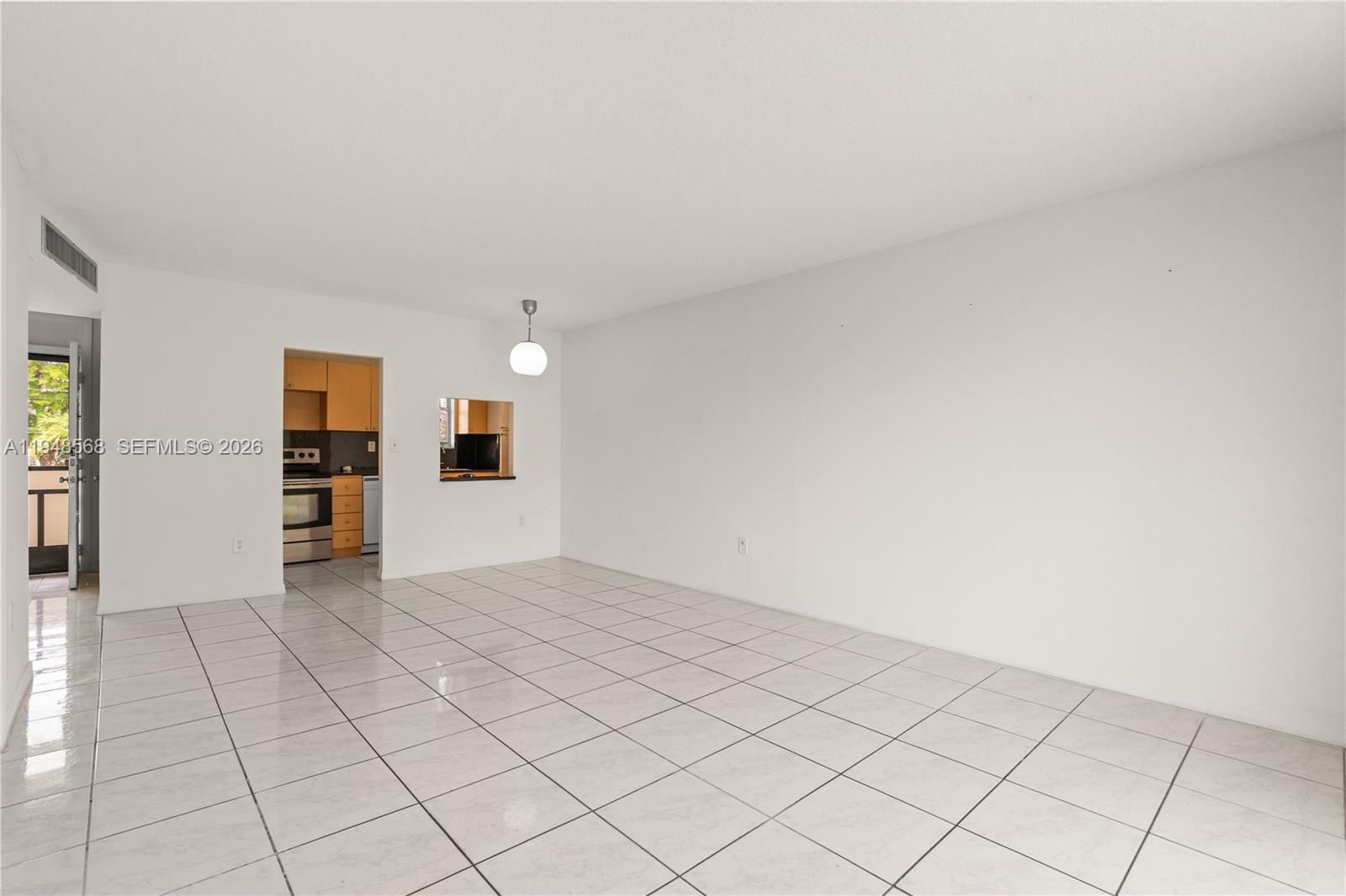 JADE WINDS GRP EASTER LIL - Residential