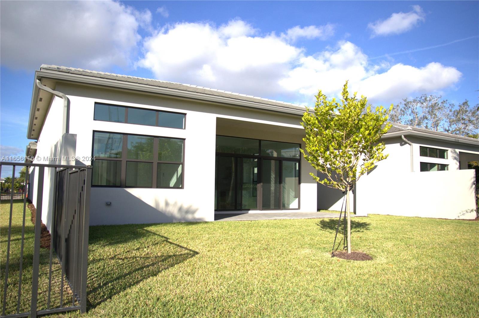 BOCA RATON GOLF COURSE PU - Residential